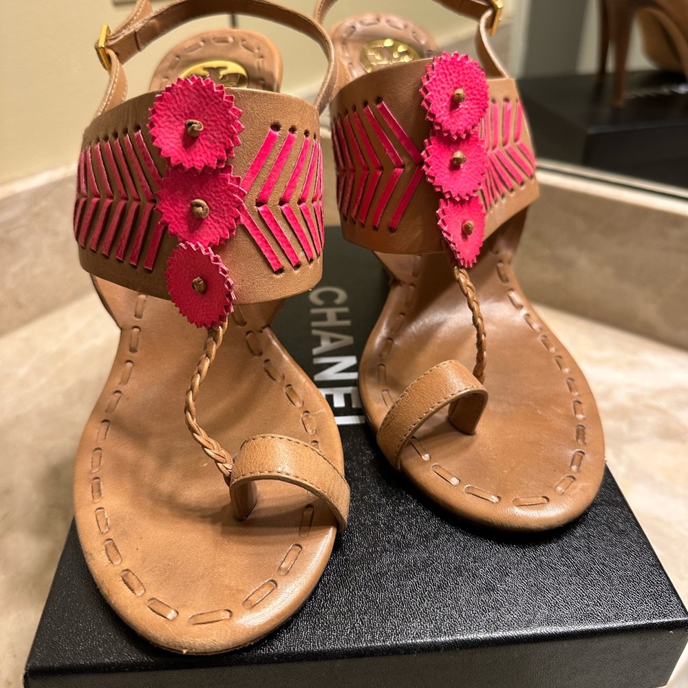 Tory Burch Women's Tan and Pink Sandals
